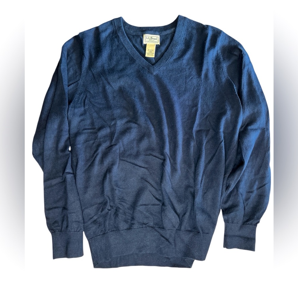LL Bean cotton cashmere classic V-neck sweater
